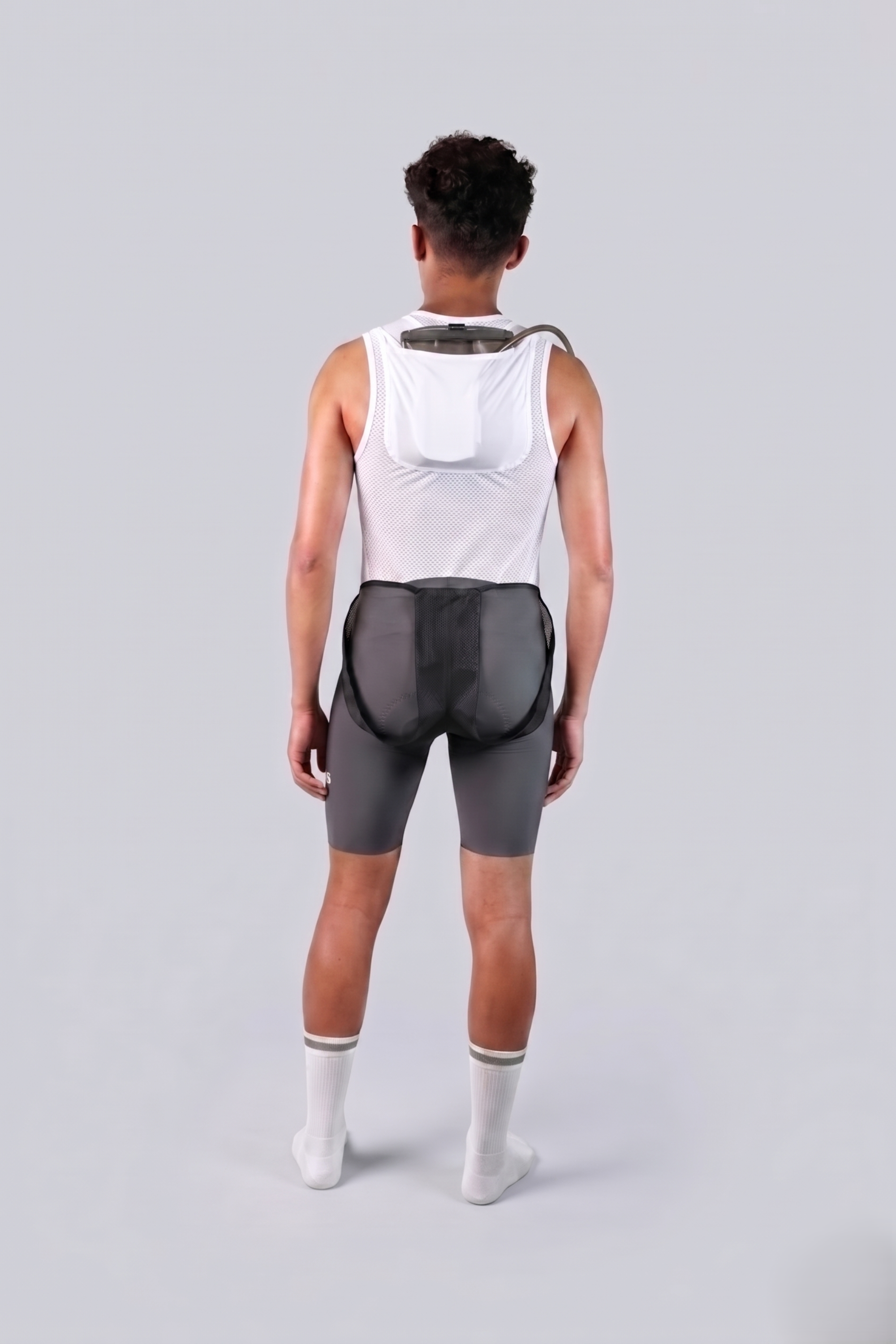 Combo Camisilla interior GIRO + Bolsa de hidratación 1L