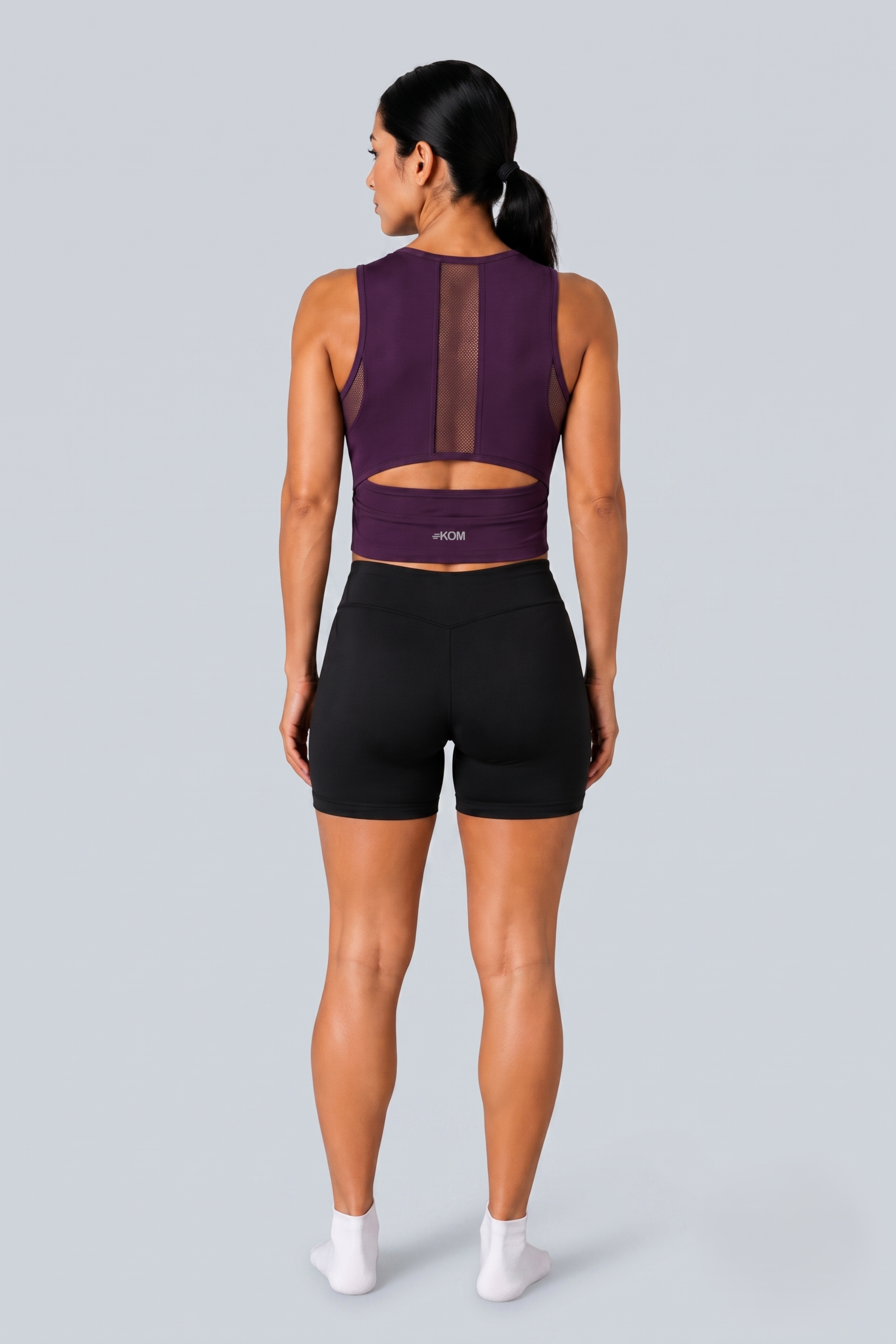 Top Deportivo Mujer Línea Giro