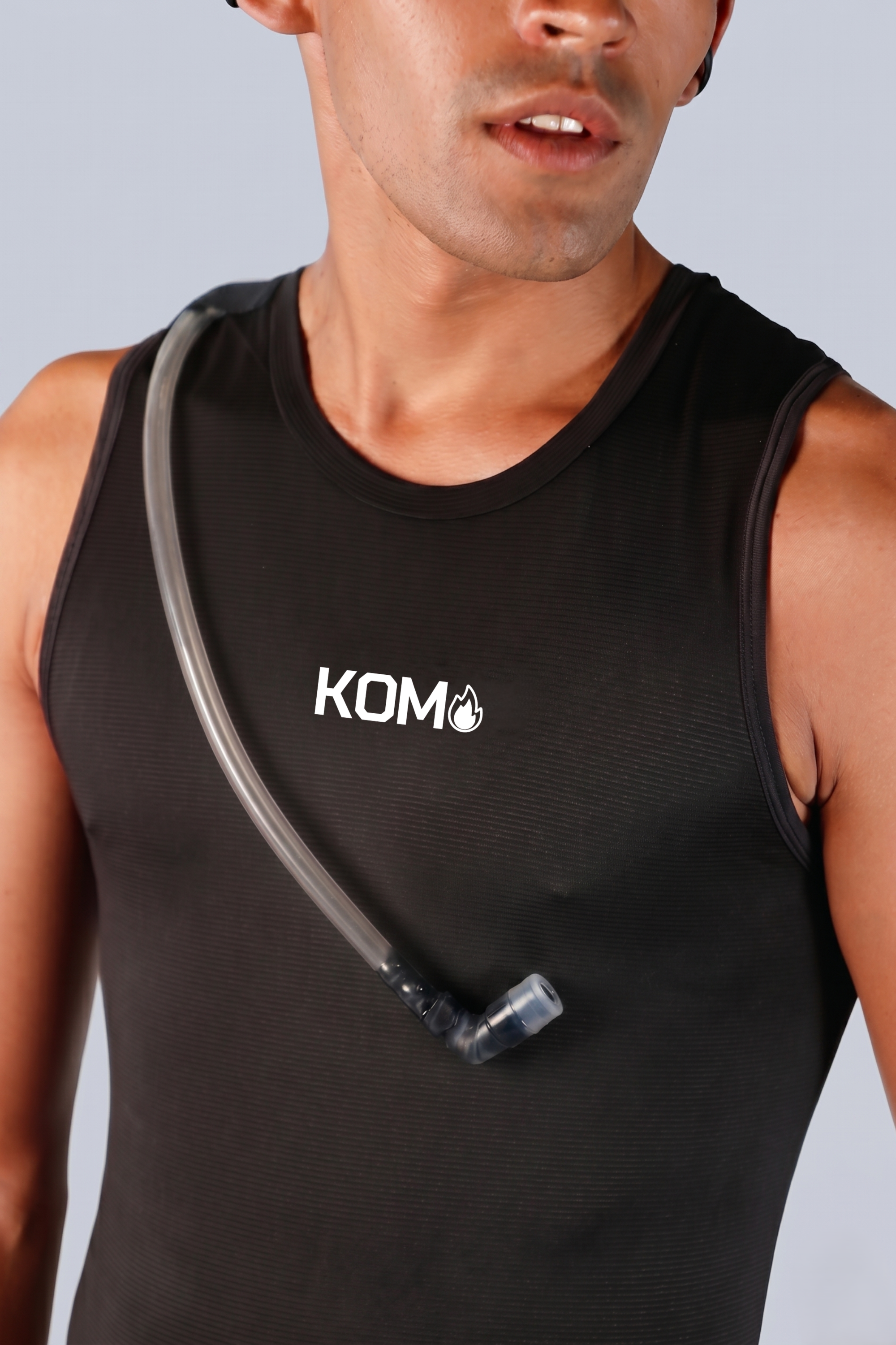 Combo Camisilla interior GIRO + Bolsa de hidratación 1L