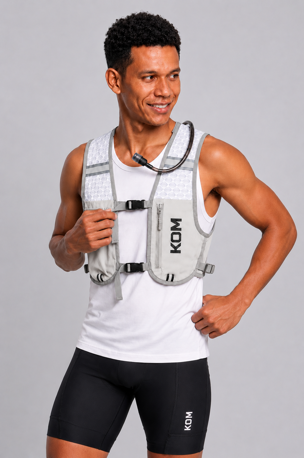 Combo trail: Chaleco de hidratación 2.0 + bolsa de hidratación 1.0 L