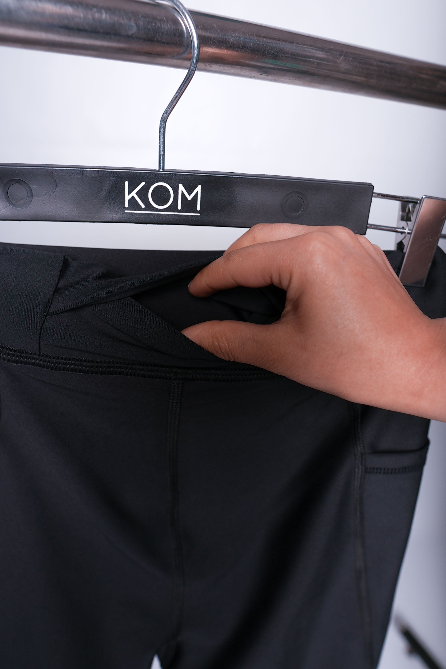 Pantaloneta BIKER Giro Hombre running