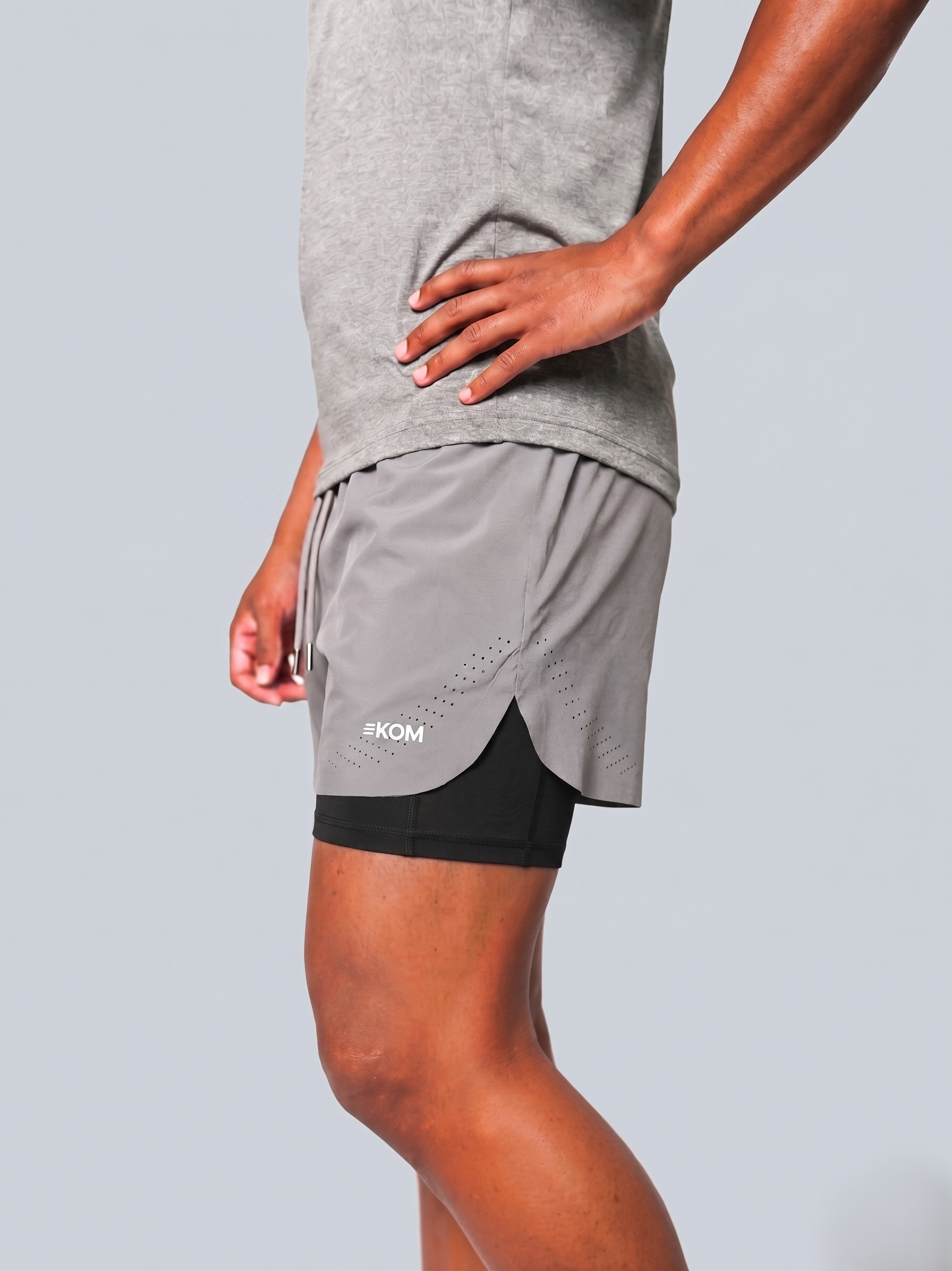 Pantaloneta Running Deportiva Hombre Tour con Bóxer Interno y Bolsillo