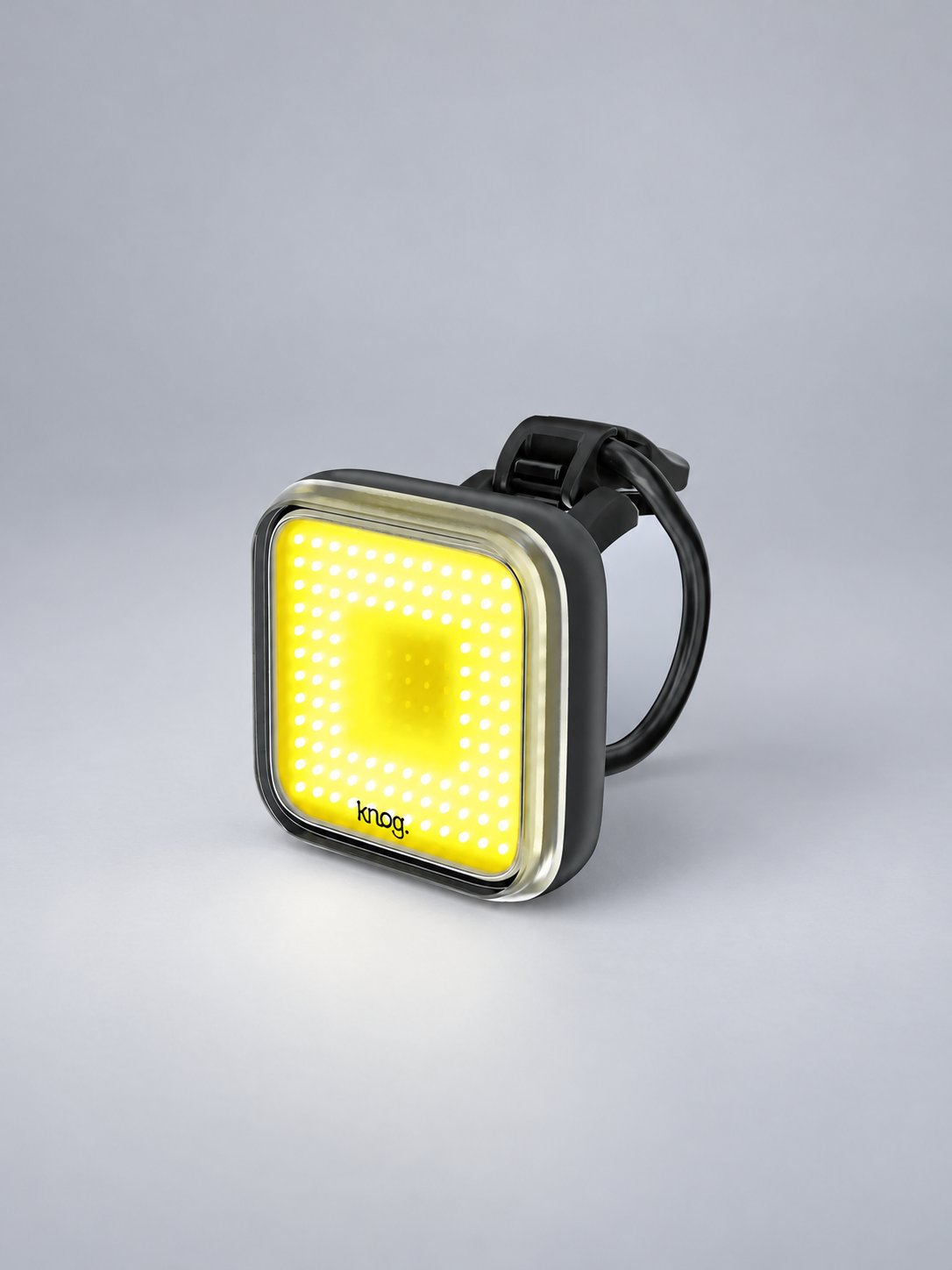 Luz KNOG BLINDER SQUARE delantera 200 lumens