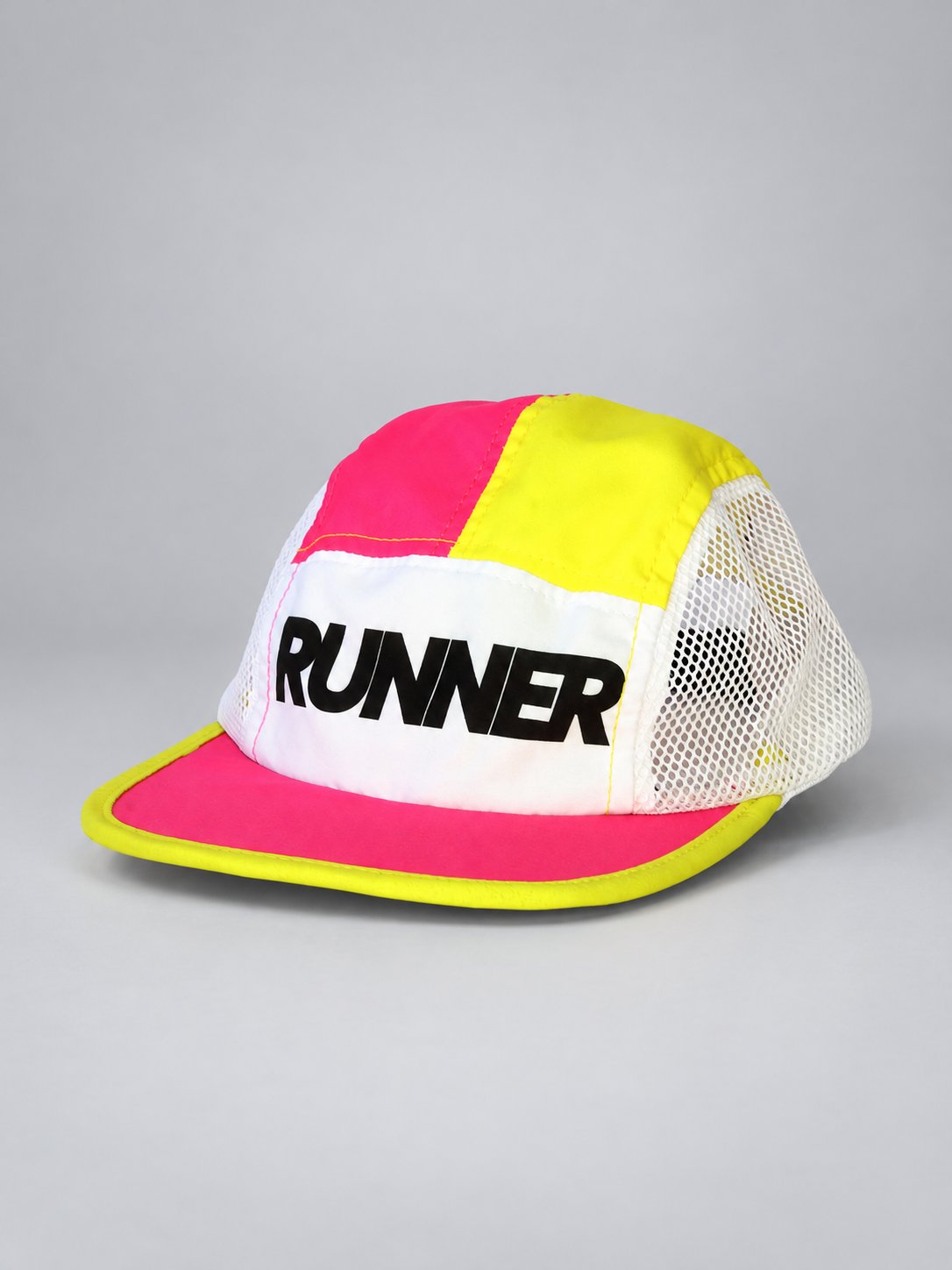 Gorra 5 paneles ventilada running