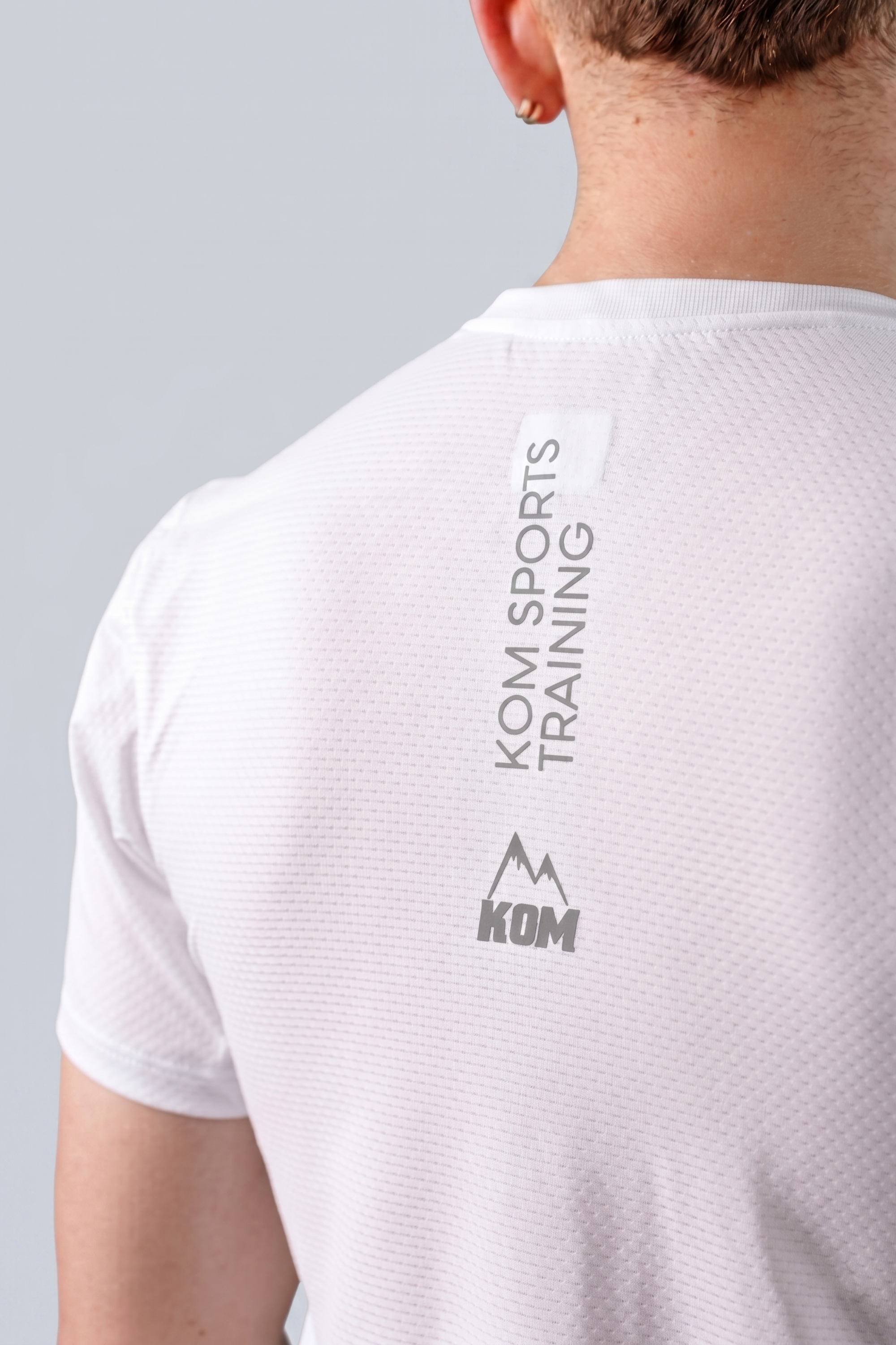 Camiseta deportiva running GIRO color natural
