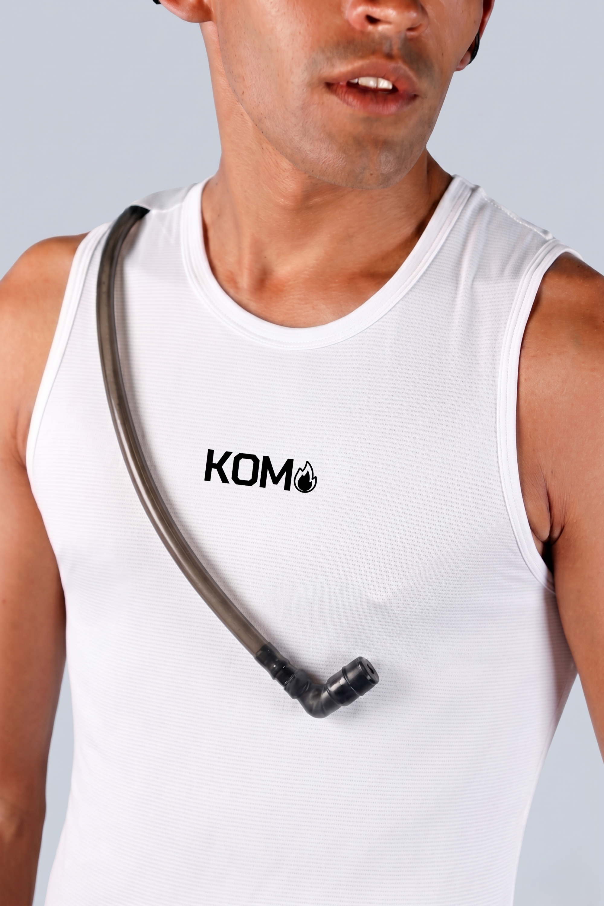 Combo Camisilla interior GIRO + Bolsa de hidratación 1L
