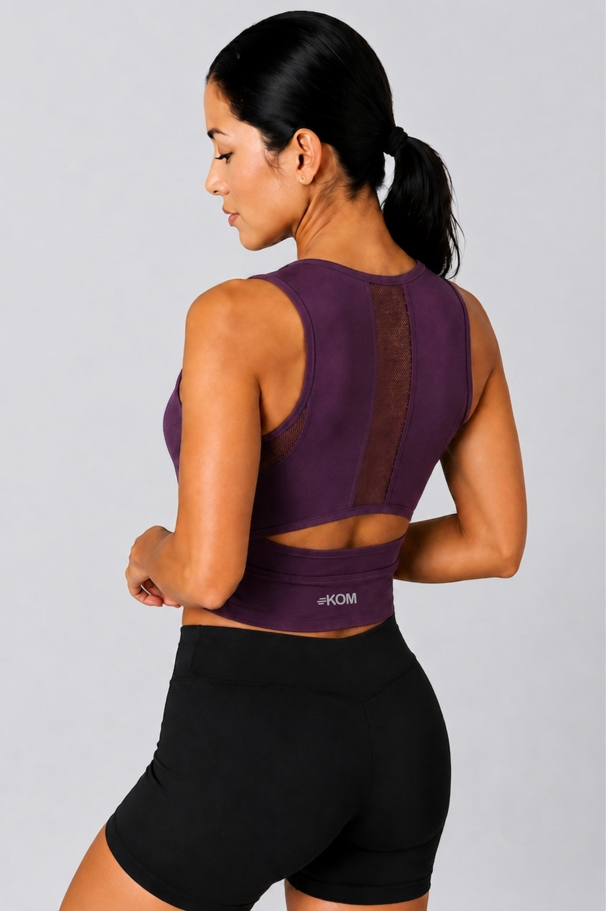 Top Deportivo Mujer Línea Giro