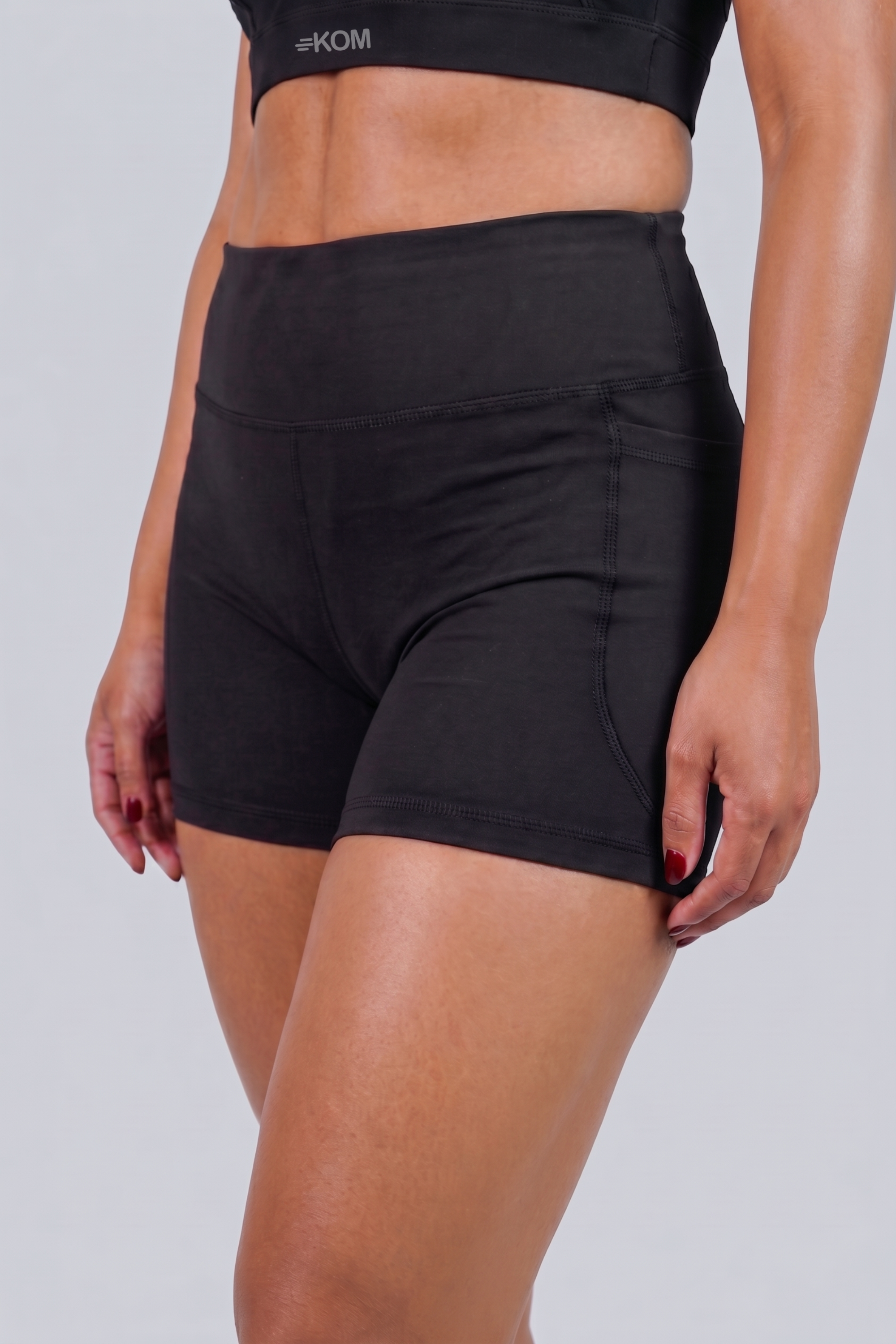 Biker Deportivo Mujer Línea Vuelta
