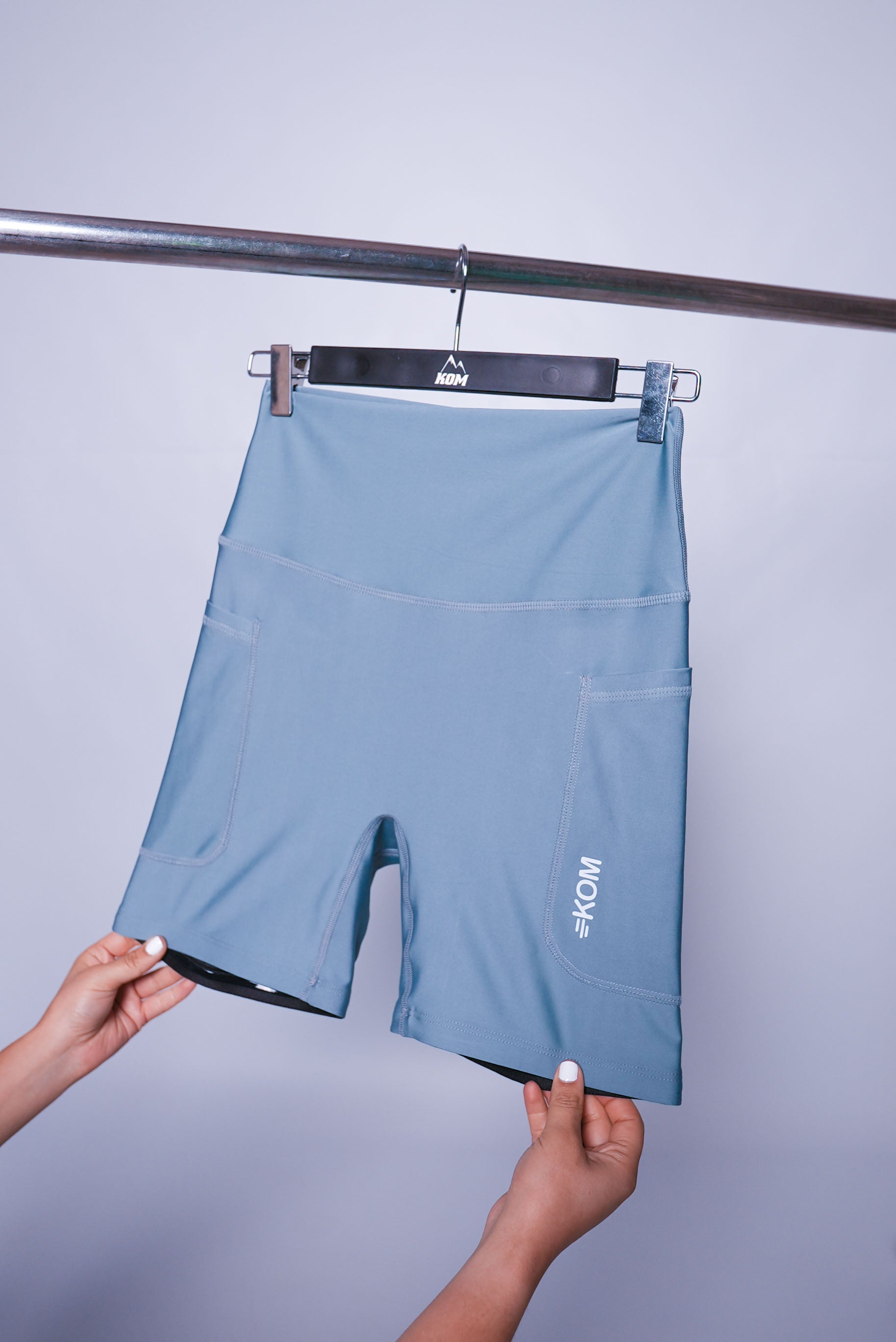 Pantaloneta Biker GIRO dama Running