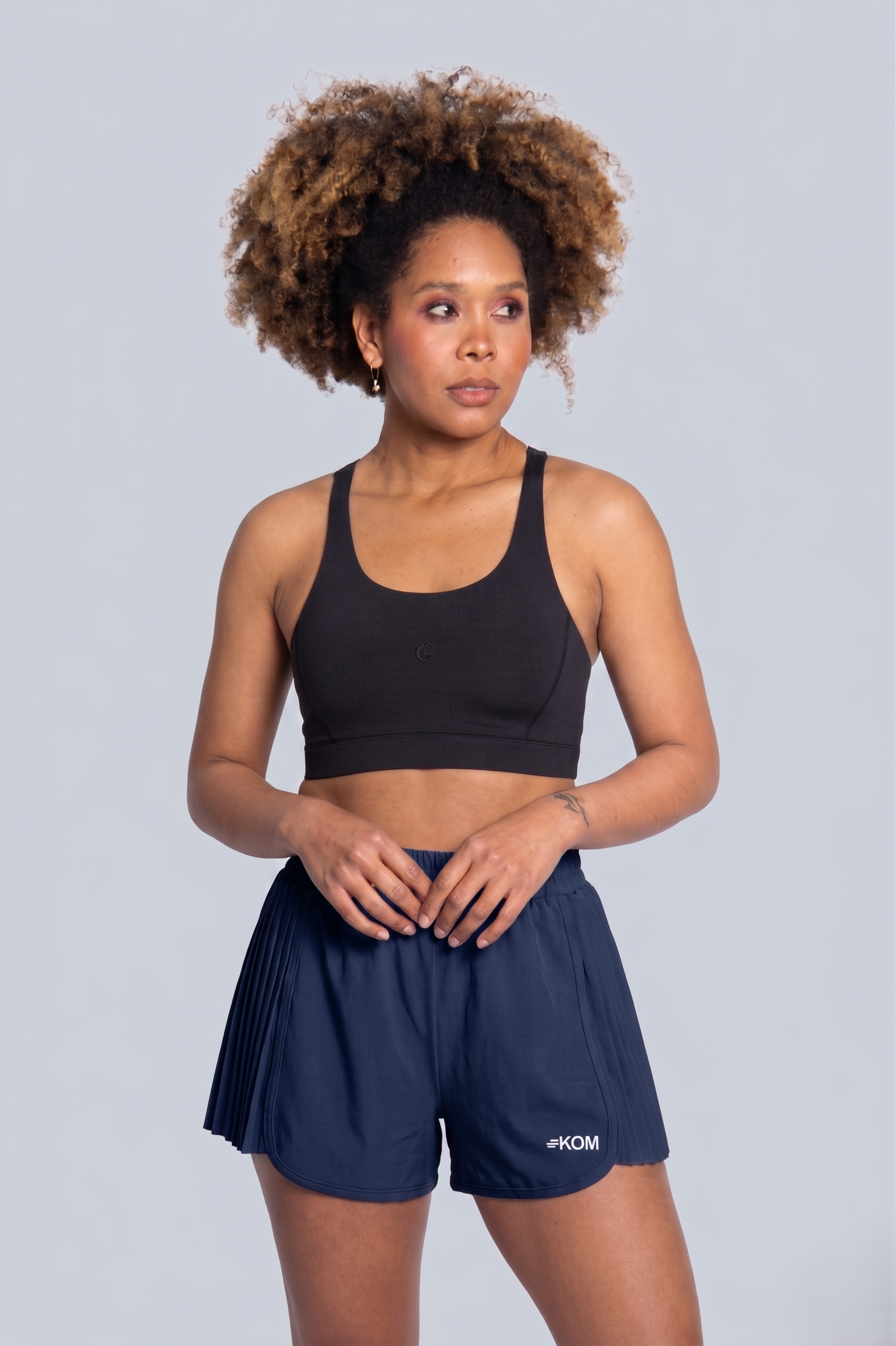 Short Running Deportivo Mujer Línea Tour con Boxer Interno y Bolsillo