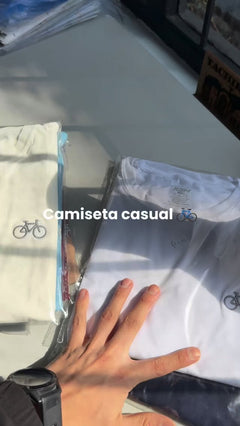 KOM también te acompaña fuera de la bici