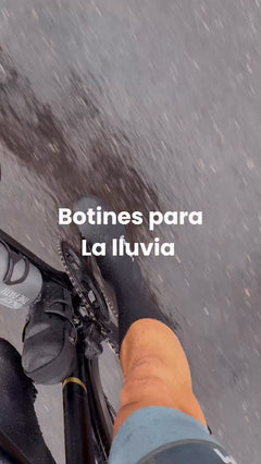 Así funcionan los cubrezapatillas para lluvia