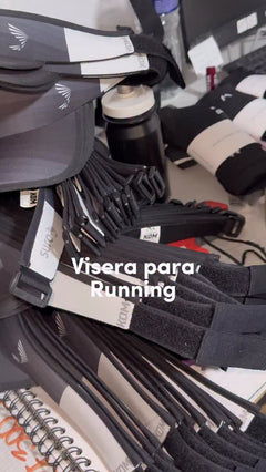 Mira la visera de running en acción
